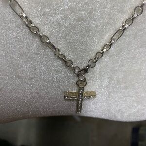 Silver Necklace with Cross Pendant and Delicate Chain